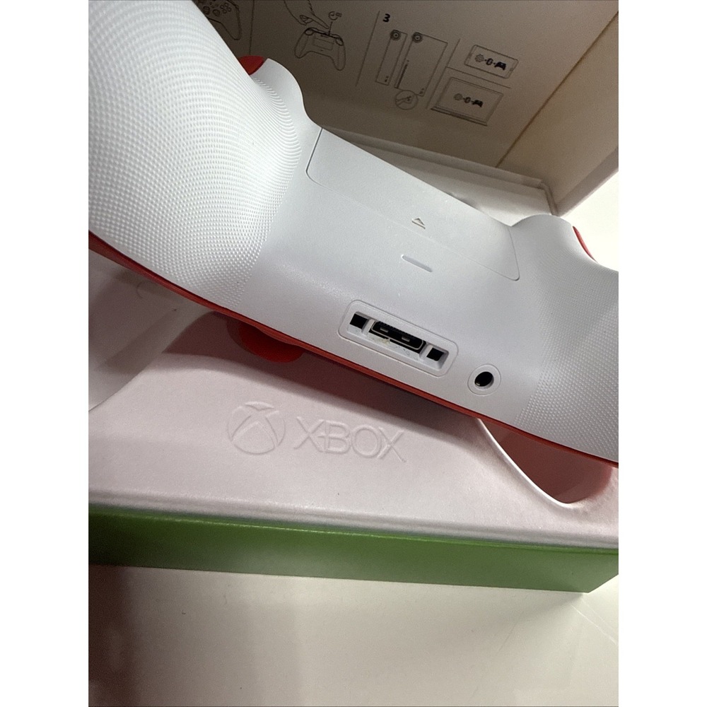 Microsoft Xbox Series X|S Wireless Controller - Pulse Red - NEW Sealed - Picture 11 of 13